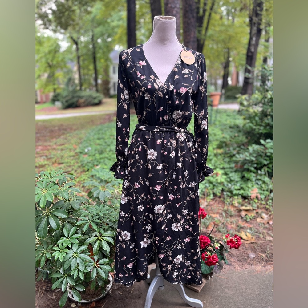 Essue Dress + Romper, Black Floral, NWT, Small